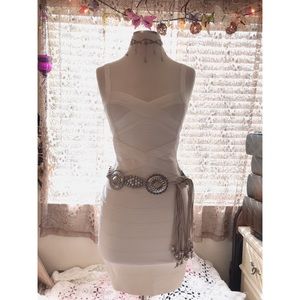 ☁️ White bandage dress 👼🏻